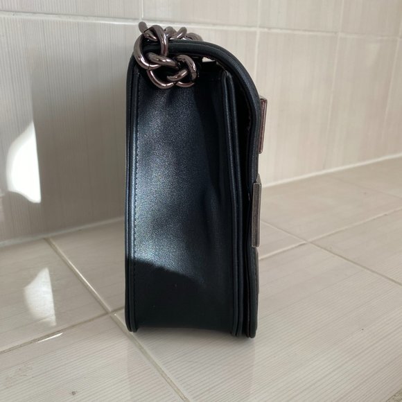 Black and Purple Snake print Crossbody Bag - Picture 8 of 8